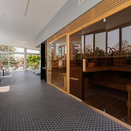 Bauhaus Wellness 207 - Petiteplage