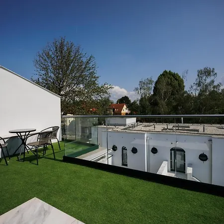 Bauhaus Wellness 207 - Petiteplage Apartment Siofok