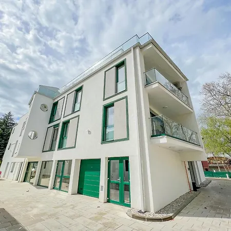 Bauhaus Wellness 207 - Petiteplage * Siofok